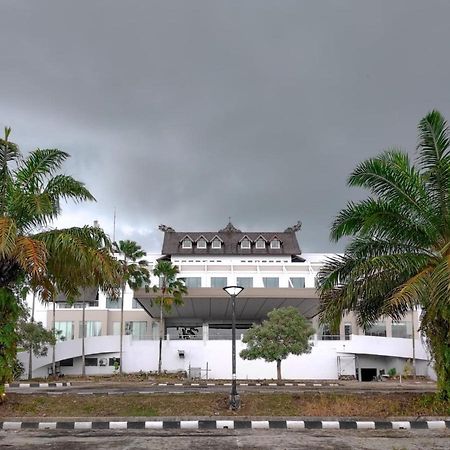 فندق Horison Ultima Bandara Balikpapan Sepinggang Kecil المظهر الخارجي الصورة